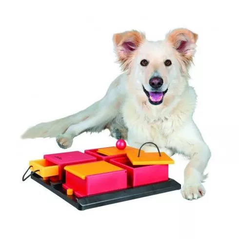 Trixie Játék Dog Activity Poker Box 1 31×10×31cm